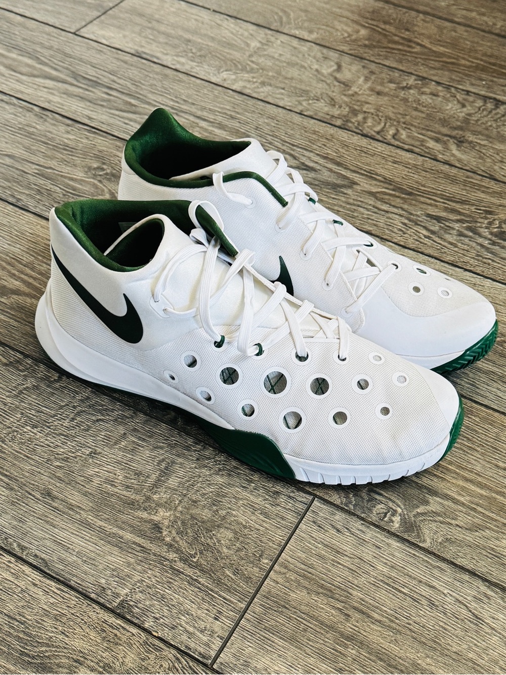 Nike Men’s White and Green Basketball Shoes